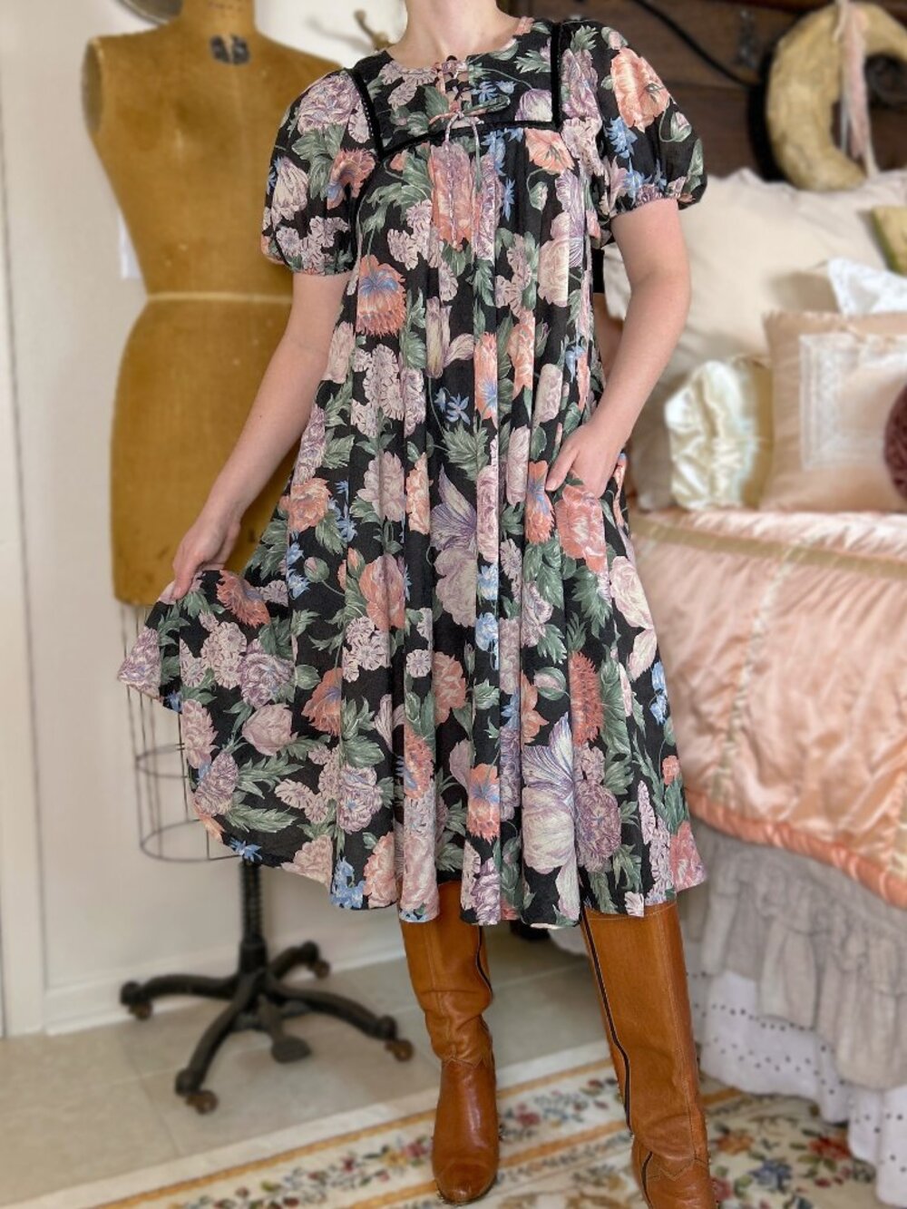 Vintage 70s Just Choon California, Floral Prairie Dress, Lace Up, Puff Sleeve
